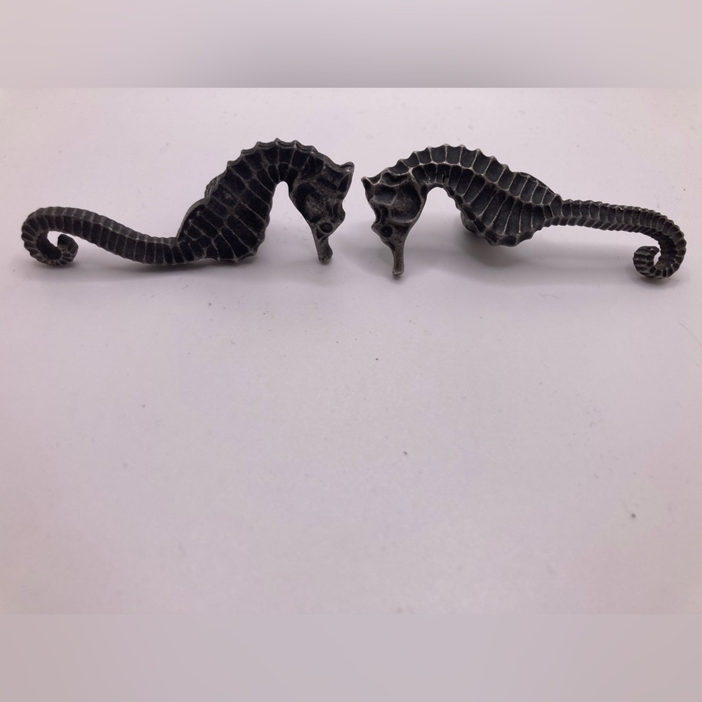 Seahorse Handle Pulls